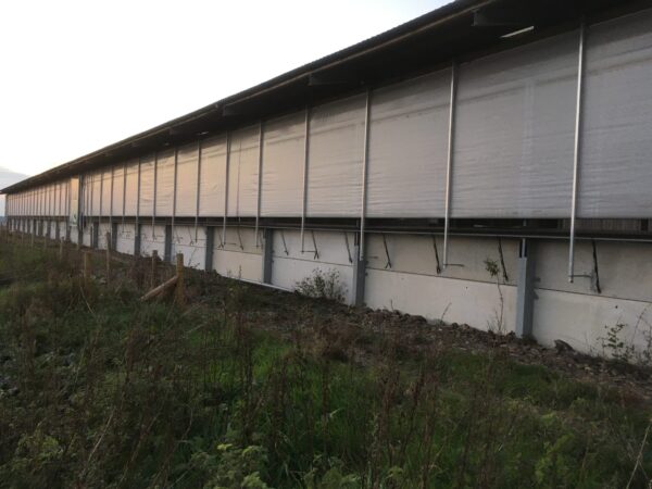 Sistem de ventilație laterală WLU 2 Sistem de ventilație laterală WLU cu acționare electrică